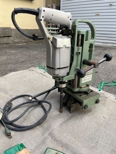 日立工機　電動工具　Cチャンネル用ボール盤BH18SA