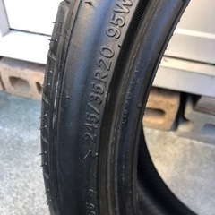 値下げします！！NITTO20インチ　タイヤの画像