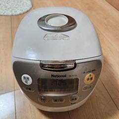 炊飯器5合炊き