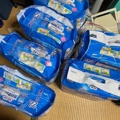 【終了しました】超値下げ！ライフリー　リハビリパンツ👖の画像