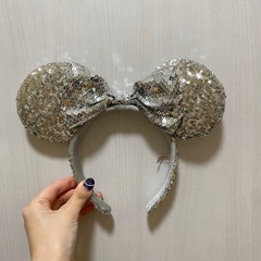 ディズニーカチューシャ　シルバー