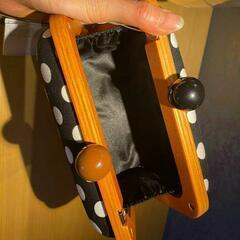 イチオク がま口スマホショルダーバッグ がま口コスメポーチ【がまドット柄 大判】の画像