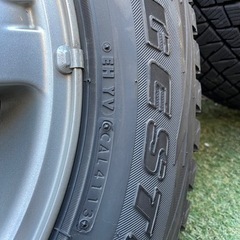 デリカd5 三菱純正ホイール　(おまけでスタッドレスタイヤ215/60R17ブリザック2013年製付き)の画像