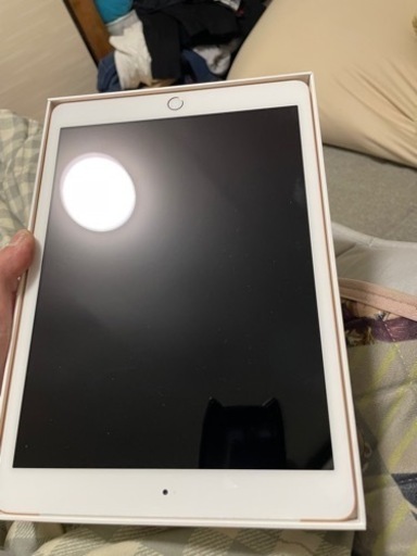 iPad８ 128GB