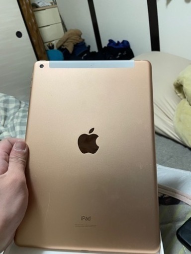 iPad８ 128GB