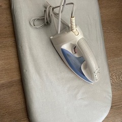 アイロン＆アイロン台セットの画像