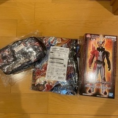 新品　仮面ライダーセイバー　フィギュアなど
