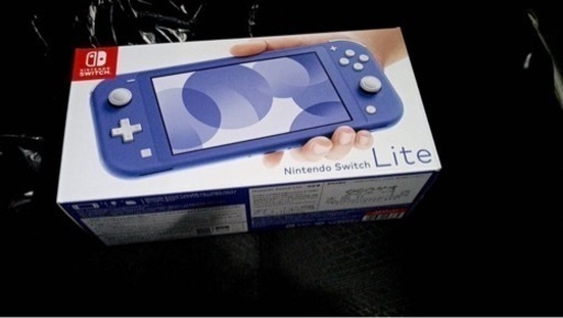 Nintendo switch light ブルー