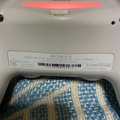 PS4コントローラー純正 ホワイトの画像