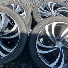 19インチ ロクサーニの画像