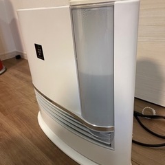 シャープ　セラミックファンヒーターの画像