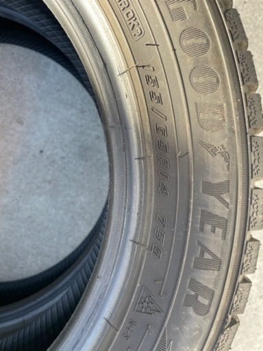 【取引中】2021年製 グッドイヤー ICE NAVI8 155/65R14 75Q スタッドレスタイヤ 4本セット