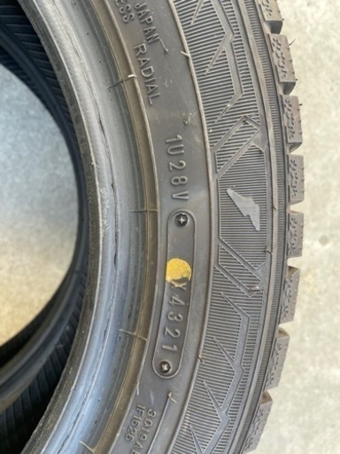【取引中】2021年製 グッドイヤー ICE NAVI8 155/65R14 75Q スタッドレスタイヤ 4本セット