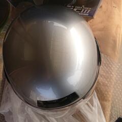 ヘルメットの画像