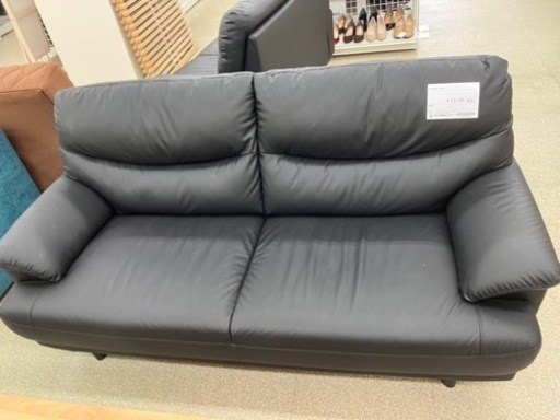 3人掛けソファー    TJ474