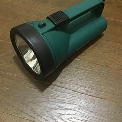 パナソニックの懐中電灯の画像