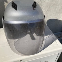 至急！【差し上げます】ヘルメット