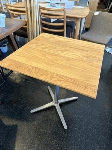 お洒落⭐︎カフェテーブル！