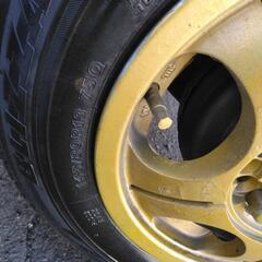 スタッドレスタイヤホイール付き145/80/R13の画像