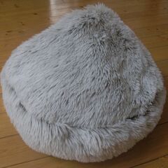 値下げ★未使用★猫ちゃんのベッドの画像
