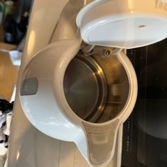 引っ越しを機に使わなくなるケトルの画像