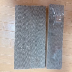 猫 爪とぎ4つ 2つは新品の画像