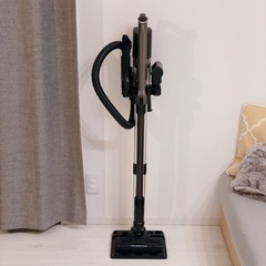 【美品】アイリスオーヤマ　掃除機　サイクロンスティッククリーナー...