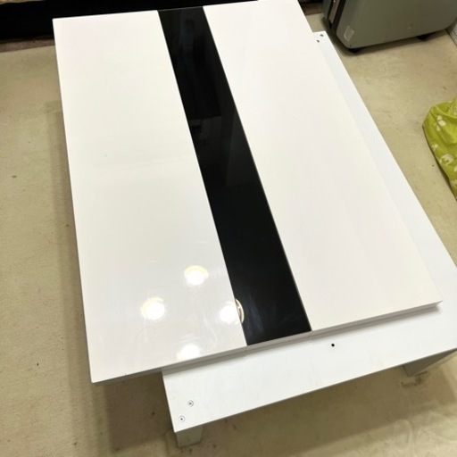 お洒落なコタツ兼ローテーブルです！