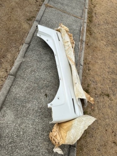 タントLA600前期リアバンパー