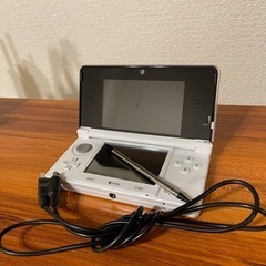ニンテンドー3DS ホワイト