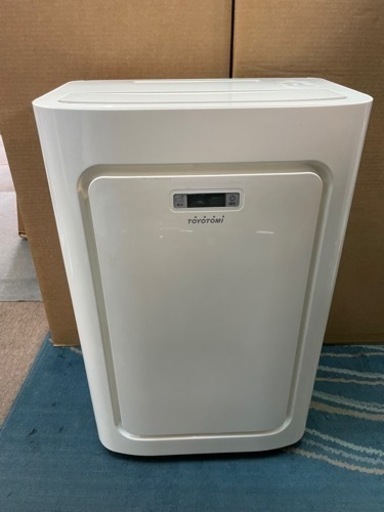 トヨトミ　スポット冷暖エアコン　TAD-22FW