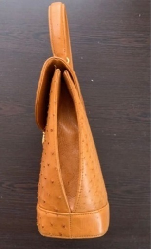 genuine leather ブランド　オーストリッチ　濃いオレンジ系　中古