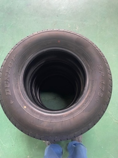 ハイエース　タイヤ　値下げしました