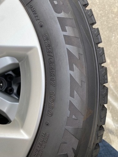 225 65R17 スタッドレスタイヤ　ホイール4本セット