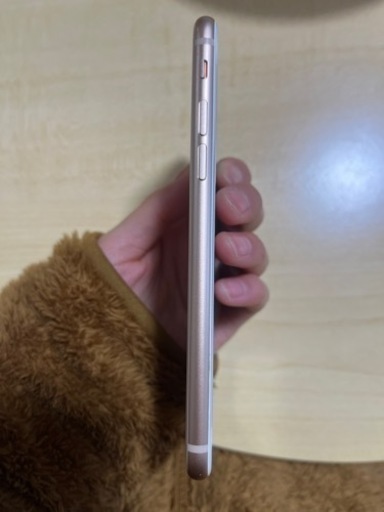 【値下げ】iPhone8 ゴールド　64GB