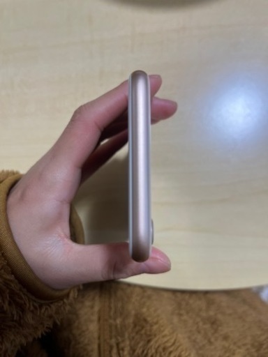 【値下げ】iPhone8 ゴールド　64GB