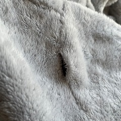 【取引中】ニトリ　Nウォーム　着る毛布　クッションの画像