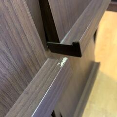 【リサイクルストアスターズ城西店】収納棚 本棚 収納家具 収納扉付き こげ茶色の画像