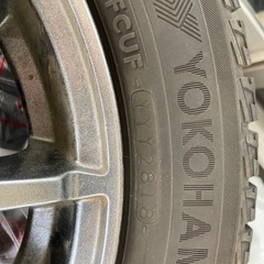 （商談中)スタッドレスタイヤとホイールの4本セットの画像