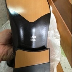 新品の靴ですの画像