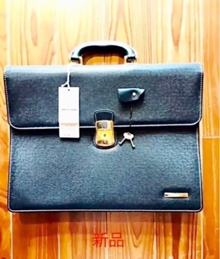 【新品】ピエールカルダン✖️ACEコラボブリーフケース　未使用‼️