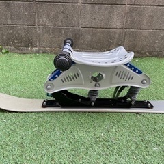 チェアスノーボード　スノーモト　スノースクート　そりの画像