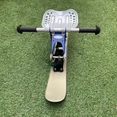 チェアスノーボード　スノーモト　スノースクート　そりの画像