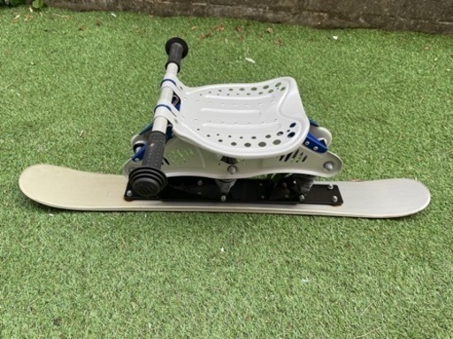 チェアスノーボード　スノーモト　スノースクート　そり