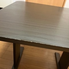 成約済み❌2人掛けリビングテーブルの画像