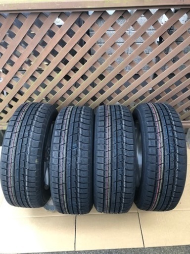 新品未使用トーヨースタッドレスタイヤ&トヨタ純正ホイル４本セット