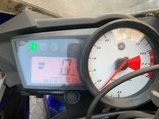 バイク YAMAHA YZF-R125
