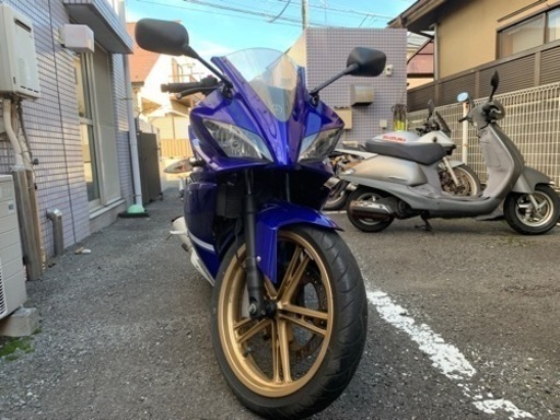 バイク YAMAHA YZF-R125