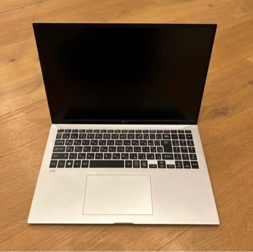 LG gram 16インチ　Corei7 メモリ16GB SSD512GB