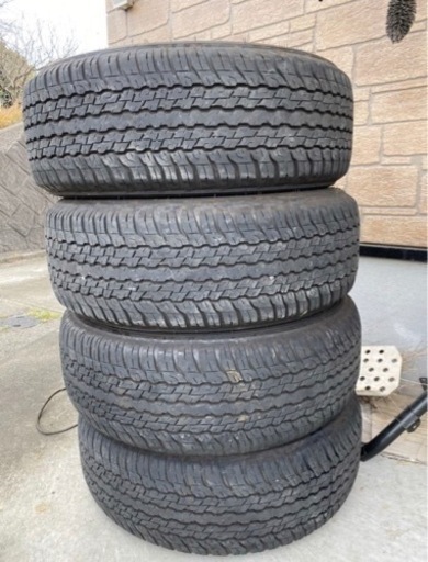 ハイラックス 後期 純正 265/65R17 ダンロップ グラントレック AT25 4本 DUNLOP